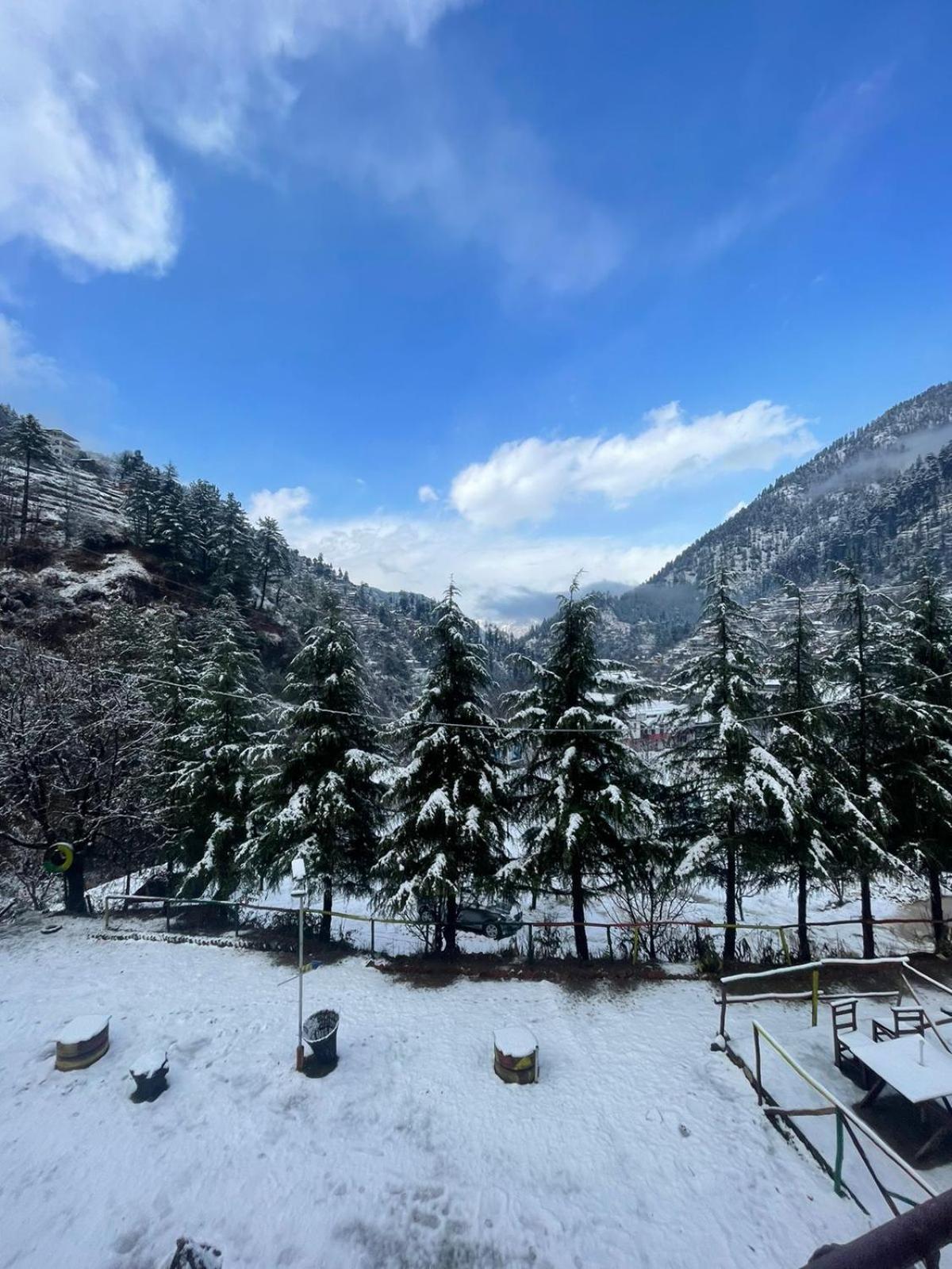 فندق Jibhi Highness River Side المظهر الخارجي الصورة